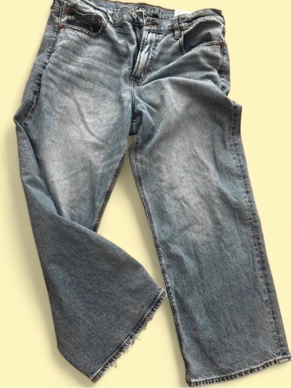 American Eagle stovepipe jeans light wash